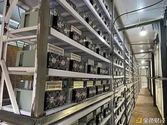A high-efficiency mining rig optimized for Kaspa, showcasing advanced cooling and hardware components
